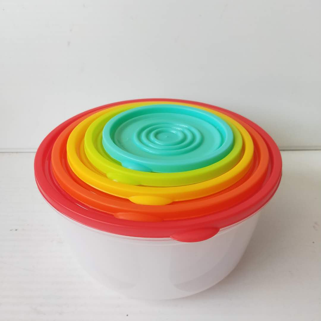 Seven-piece color plastic box