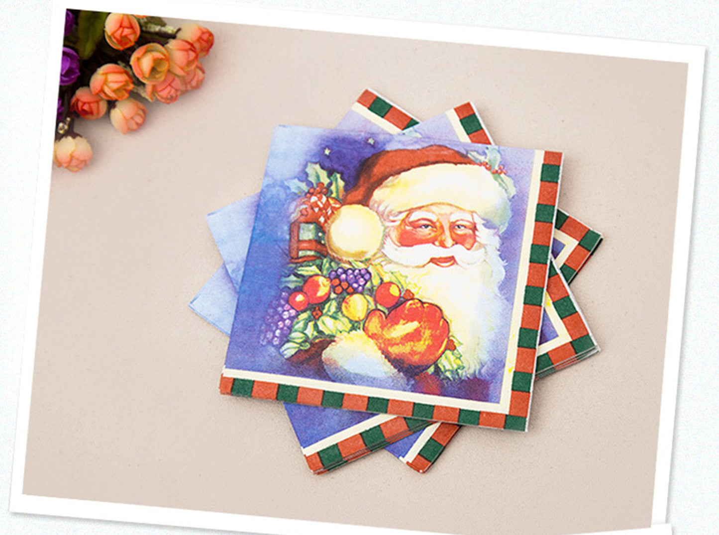 Santa Claus printed paper towels