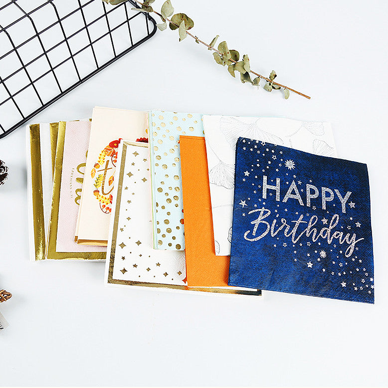 Letter color printed paper towels