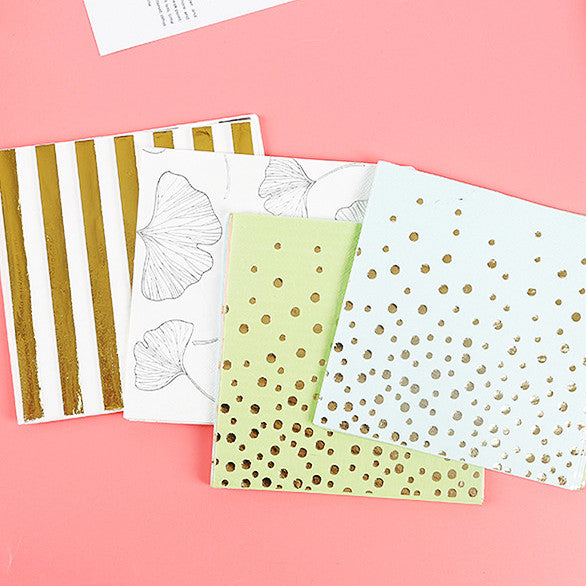 Letter color printed paper towels