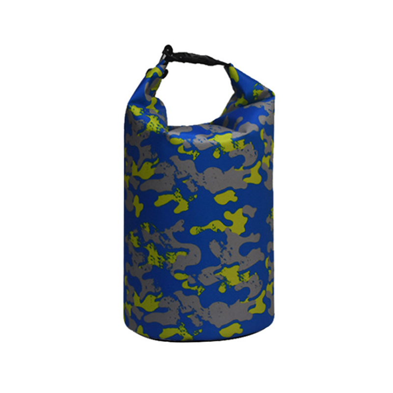 Wteraproof camouflage on one shoulder 30L