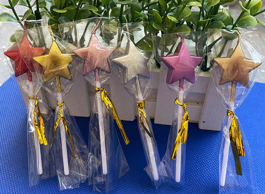 Gilded little star love candle